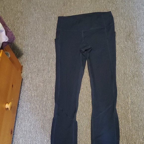 Lululemon crop tights - Picture 1 of 4